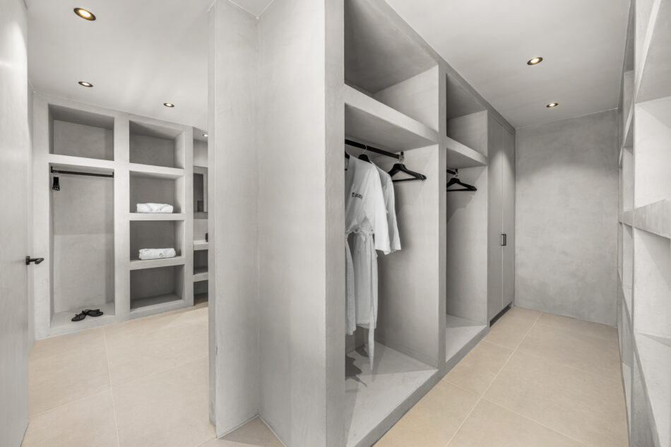 Closet